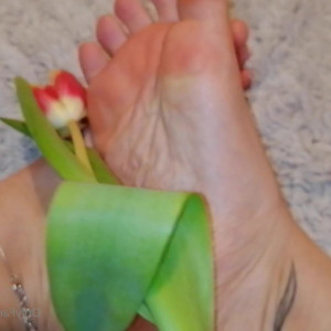 Video by sandysmallfeet published on March 26,2023 04:45:00 - BestThots