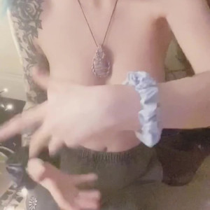 lilc0smic #4323934
