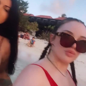 Video by lillykash published on April 12,2023 20:15:00 - BestThots