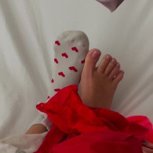 Video by onlyfeetofandi published on April 7,2023 07:17:00 - BestThots