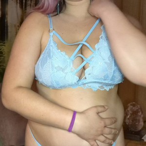 Video by agirlwholikestoeat published on August 17,2023 21:24:48 - BestThots