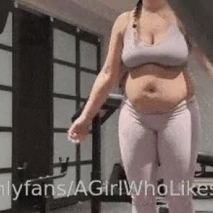 Video by agirlwholikestoeat published on August 18,2023 09:53:56 - BestThots