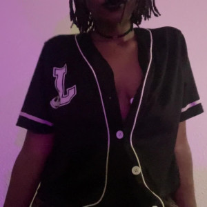 Video by blackdelphine published on March 19,2023 20:02:00 - BestThots