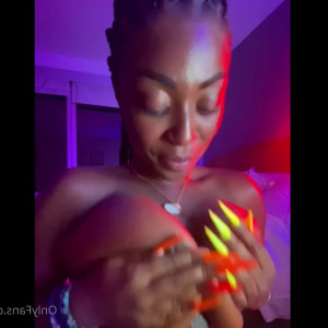 Video by godknowsimbroke published on March 14,2023 14:13:00 - BestThots