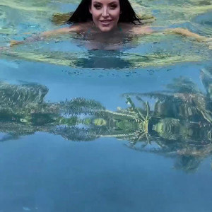 Video by angelawhite published on November 21,2023 08:09:45 - BestThots