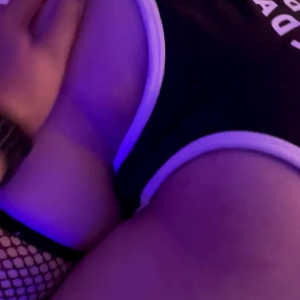 Video by kinkypinkkitty published on July 17,2023 21:23:00 - BestThots