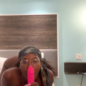 Video by cuntemilli published on April 18,2023 18:41:00 - BestThots