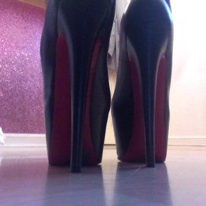 Video by missellajolie published on April 18,2023 00:48:00 - BestThots