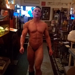 Video by musclegeisha published on July 15,2023 03:32:00 - BestThots