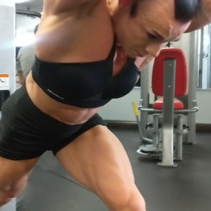 Video by musclegeisha published on June 7,2023 15:43:00 - BestThots