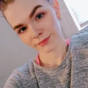 olivia-clarke #3813437