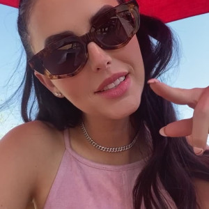 Video by autumnp0wersxo published on August 6,2023 08:52:00 - BestThots
