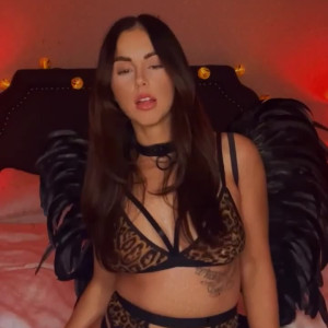 Video by autumnp0wersxo published on May 26,2023 00:19:00 - BestThots