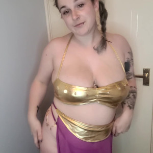 Video by pregnantgothmama published on March 25,2023 20:47:00 - BestThots