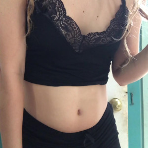Video by tummyfetishgirl published on April 5,2023 03:28:00 - BestThots