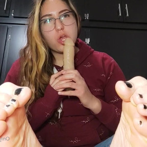 Video by thawniefeet published on June 17,2023 09:46:00 - BestThots