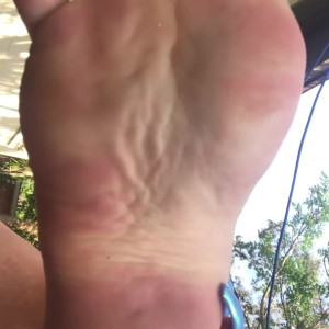 Video by goddessmiia published on July 3,2023 18:00:00 - BestThots