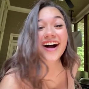 Video by sofiiiiagomez published on April 12,2023 06:11:00 - BestThots