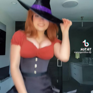 Video by sofiiiiagomez published on March 9,2023 11:09:00 - BestThots