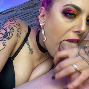 Video by kittygyy published on June 24,2023 18:17:00 - BestThots