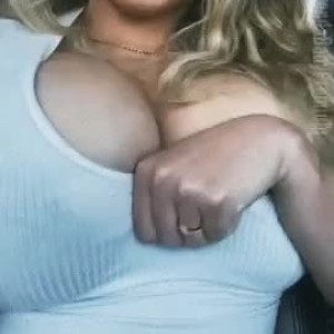 Video by brendababypremium published on August 18,2023 02:31:26 - BestThots