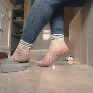 Video by softboyfeetx published on March 12,2023 02:22:00 - BestThots