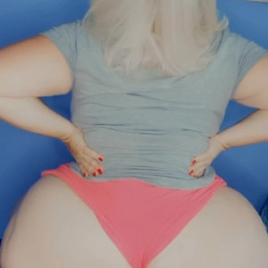 Video by sweetcherrybbw published on May 8,2023 07:02:00 - BestThots