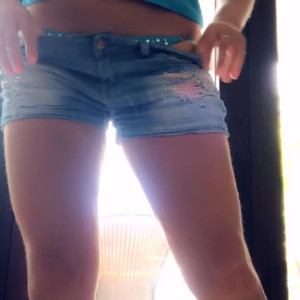 Video by loonascandi published on May 18,2023 19:30:00 - BestThots