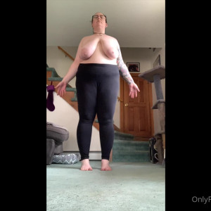 Video by naughtynyxie published on August 18,2023 04:40:09 - BestThots