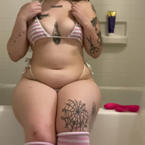 Video by cumdumplin published on April 8,2023 07:18:00 - BestThots