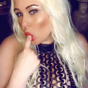 Video by maturesecrets published on May 1,2023 05:35:00 - BestThots
