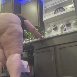 Video by fatassgoddess published on July 4,2023 05:41:00 - BestThots