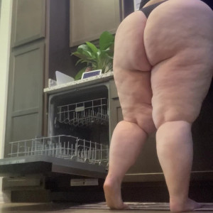 Video by fatassgoddess published on May 22,2023 00:58:00 - BestThots