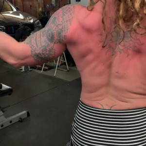 Video by musclemama1113 published on April 17,2023 20:58:00 - BestThots