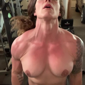 Video by musclemama1113 published on April 3,2023 09:49:00 - BestThots