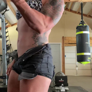 Video by musclemama1113 published on June 3,2023 00:23:00 - BestThots