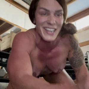 Video by musclemama1113 published on May 15,2023 08:54:00 - BestThots