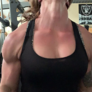 Video by musclemama1113 published on March 4,2023 15:40:00 - BestThots