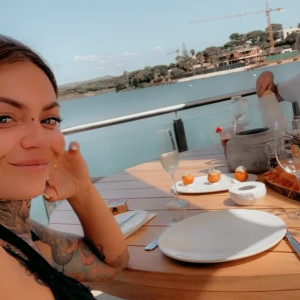 Video by nikkyfrench published on March 15,2023 21:22:00 - BestThots