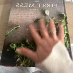 Video by nikkyfrench published on April 7,2023 01:41:00 - BestThots
