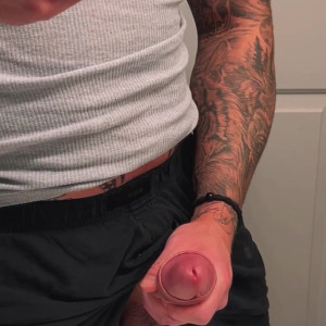 Video by jay_55k published on June 9,2023 01:49:00 - BestThots