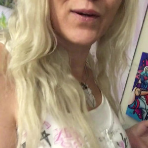 Video by alanaevansxxx published on April 19,2023 21:46:00 - BestThots