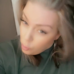 Video by therealvixenval published on March 3,2023 10:25:00 - BestThots