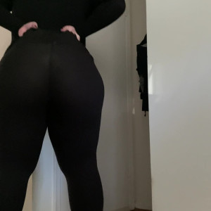 Video by therealvixenval published on March 16,2023 23:54:00 - BestThots