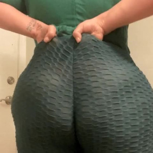 Video by therealvixenval published on March 17,2023 10:31:00 - BestThots