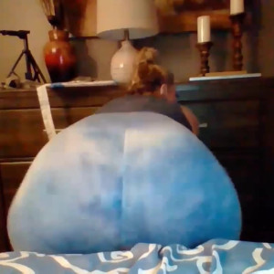 Video by therealvixenval published on April 17,2023 01:49:00 - BestThots