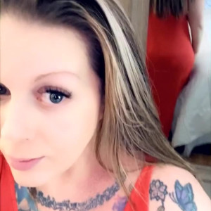 Video by therealvixenval published on April 5,2023 08:29:00 - BestThots