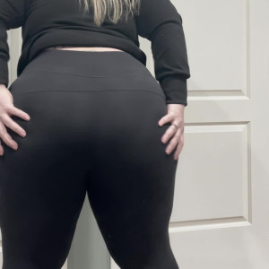Video by therealvixenval published on April 13,2023 05:46:00 - BestThots