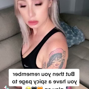 Video by hotsluttymilf published on April 9,2023 07:03:00 - BestThots