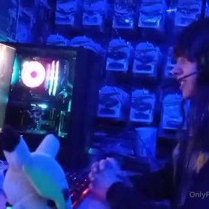 Video by erosennin01 published on August 18,2023 09:19:00 - BestThots